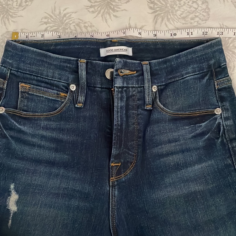Good American Good Flare Jeans size 2/26